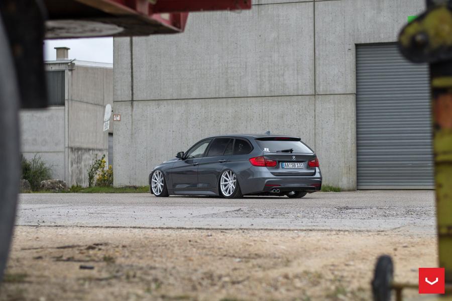  BMW 3-Series Touring on Vossen Wheels (VFS10) 2017 года  (фото 9 из 28)